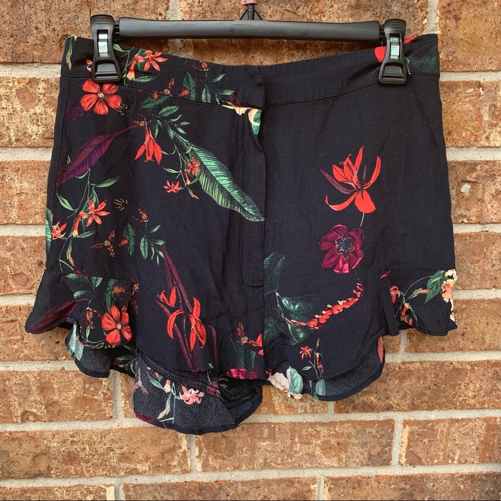 ZARA Floral Print Ruffled Hem Shorts